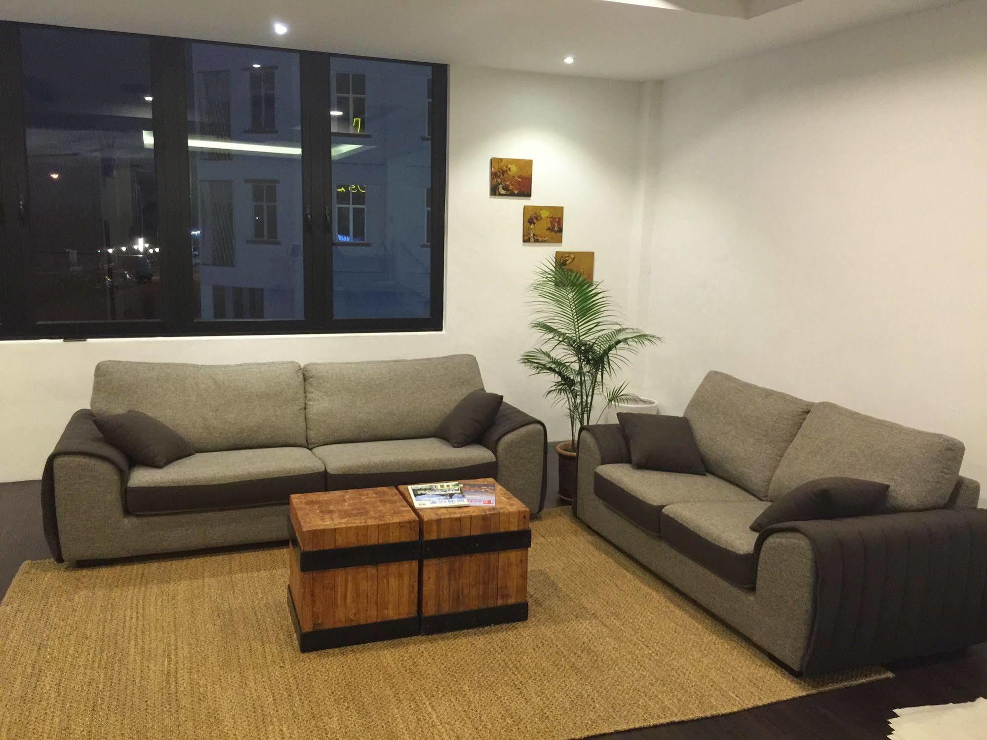 The Oikos Hotel Pontian Kecil Eksteriør bilde